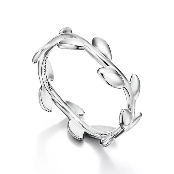 Tiffany & Co. Jewelry - Tiffany & Co. Paloma Picasso Olive Leaf Band Ring in Sterling Silver Size 5